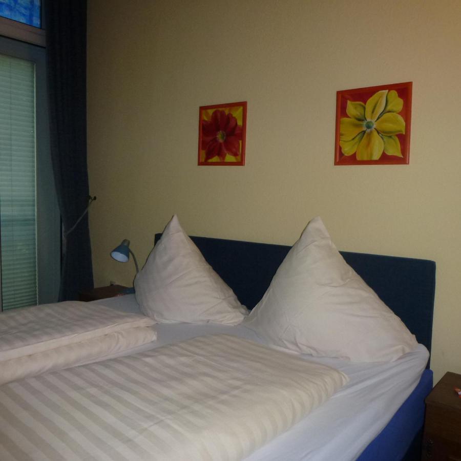 Hotel Adler ดุสเซลดอร์ฟ ภายนอก รูปภาพ